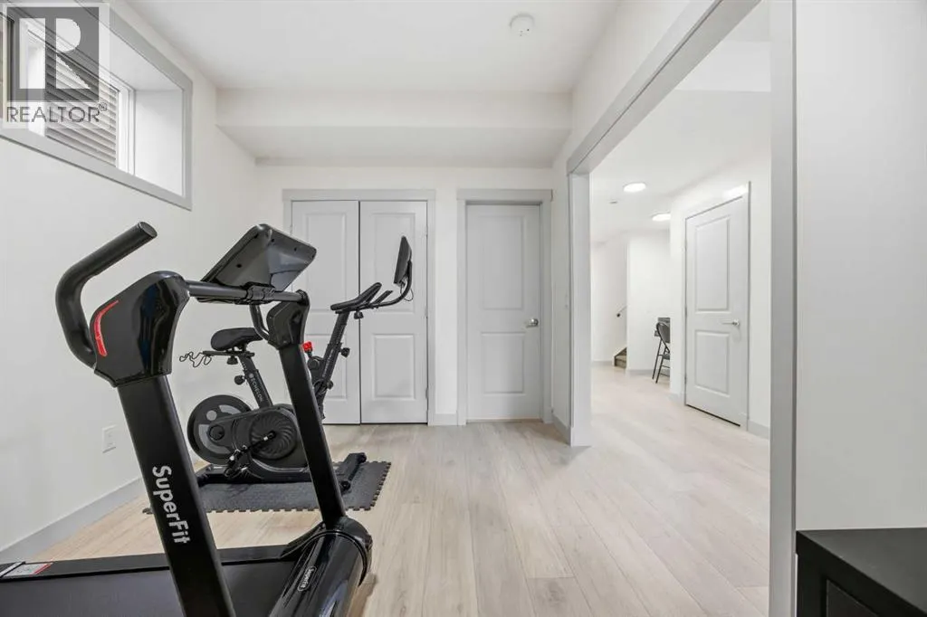 520 Kingsmere Way SE