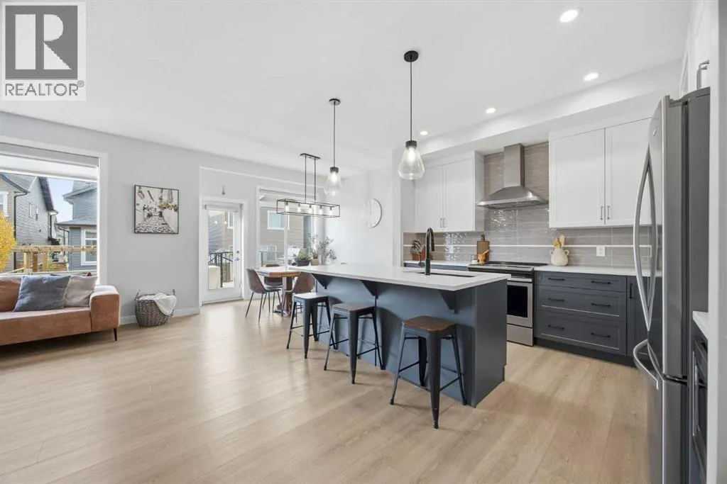 520 Kingsmere Way SE