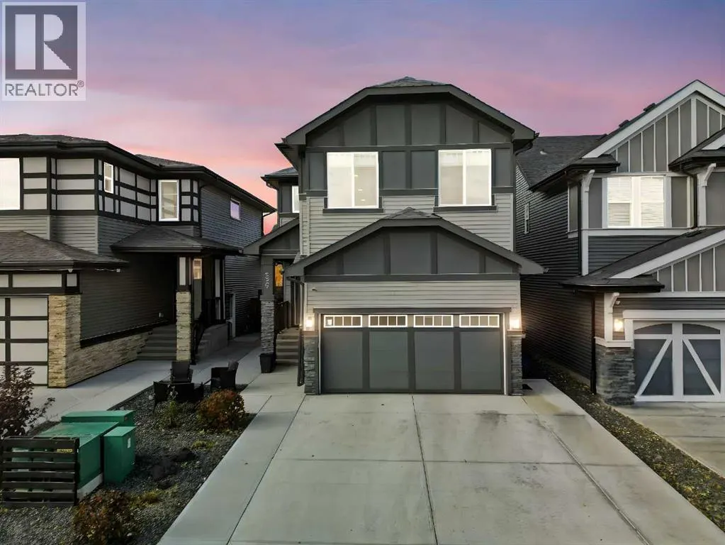 520 Kingsmere Way SE