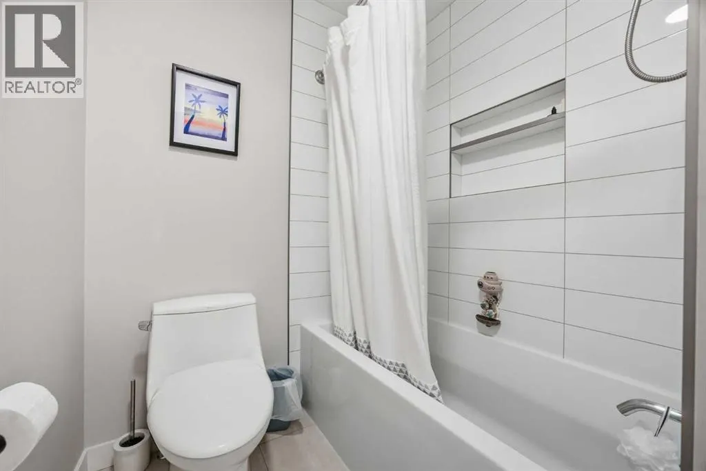 520 Kingsmere Way SE