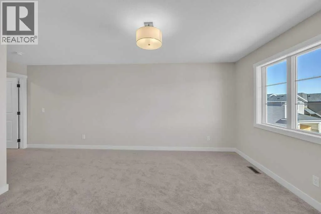 203 Homestead Common NE