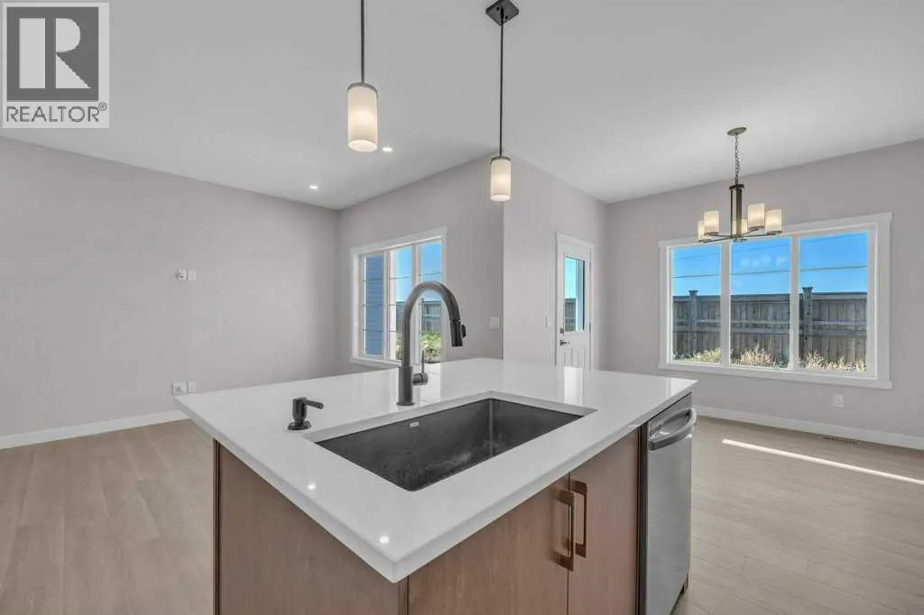 203 Homestead Common NE