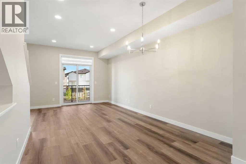 72, 285 Chelsea Court