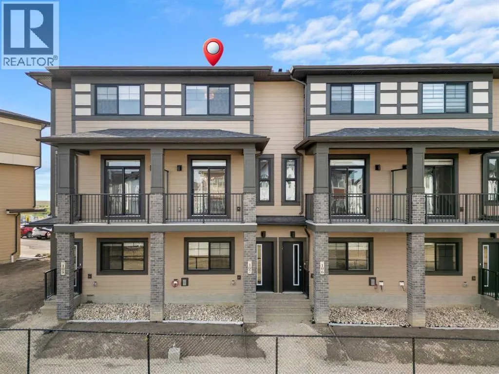 72, 285 Chelsea Court