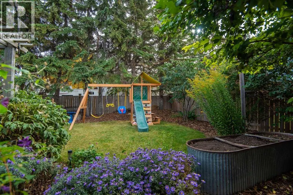 99 Pearson Crescent