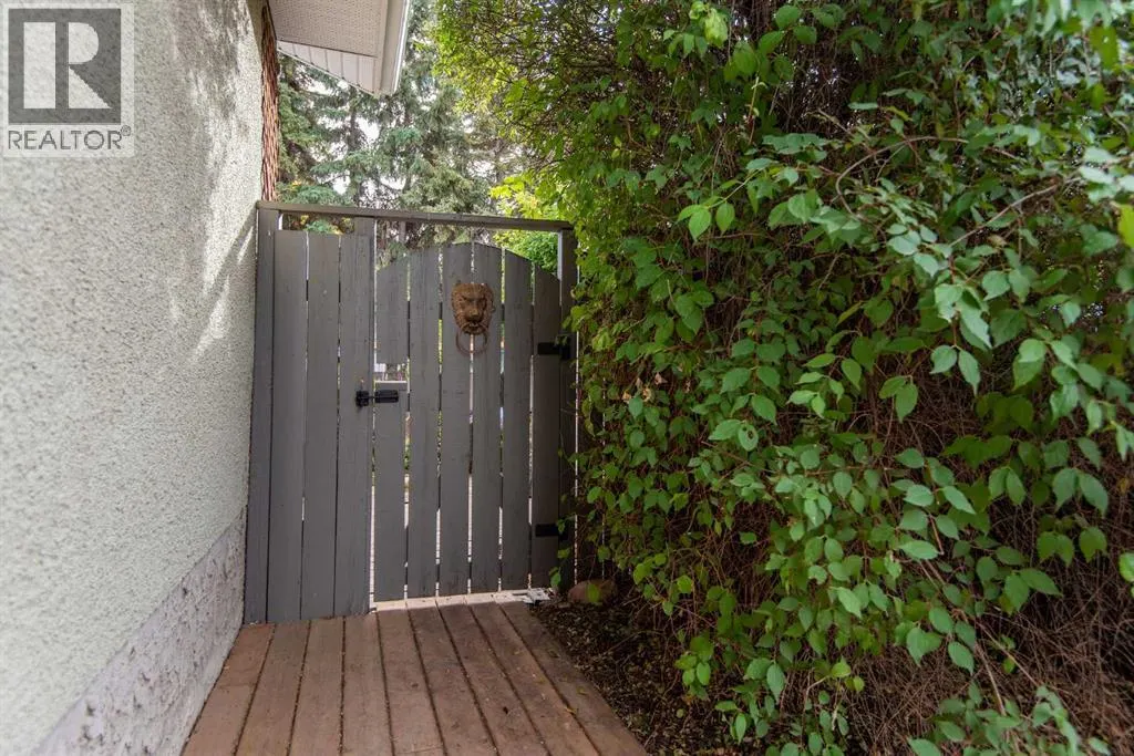 99 Pearson Crescent