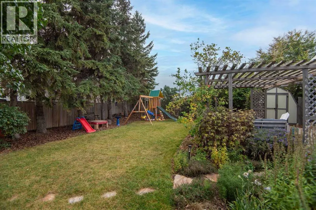 99 Pearson Crescent