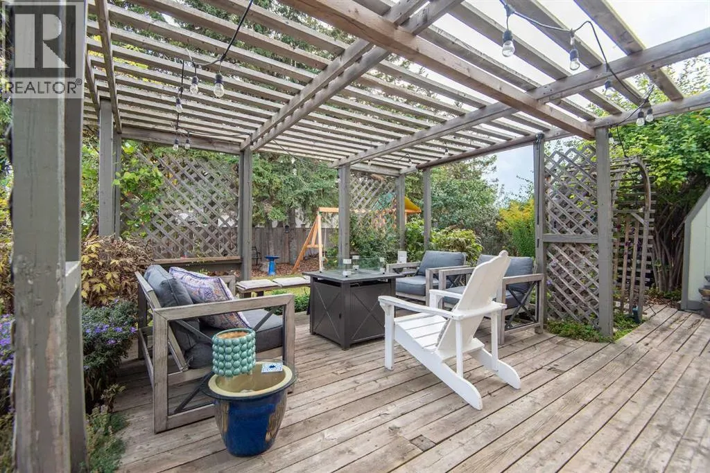 99 Pearson Crescent