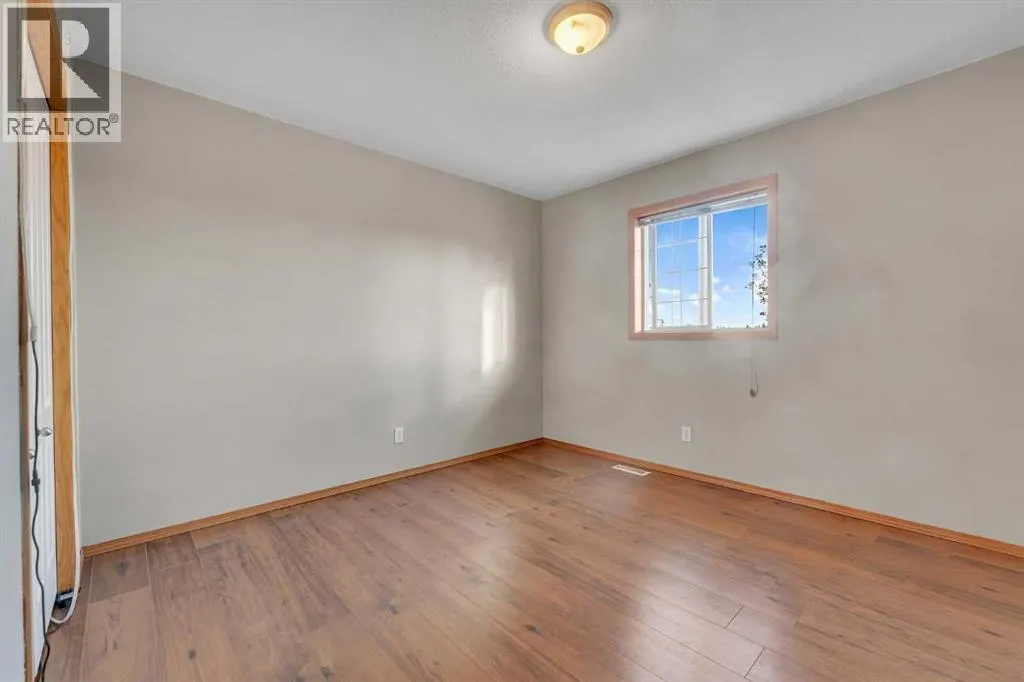 185 West Lakeview Drive