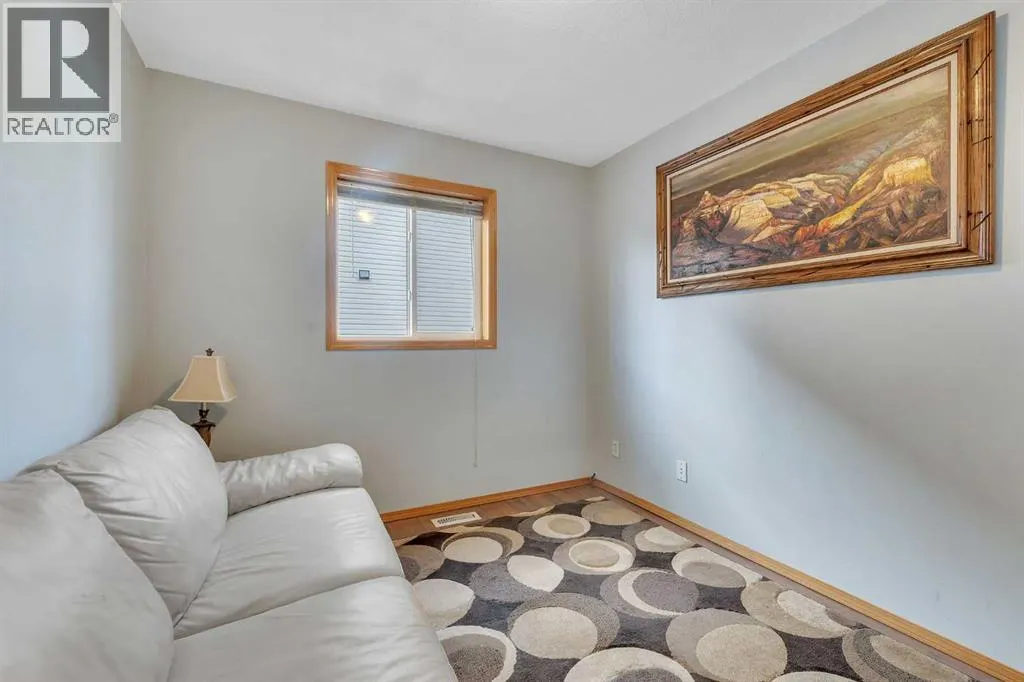 185 West Lakeview Drive