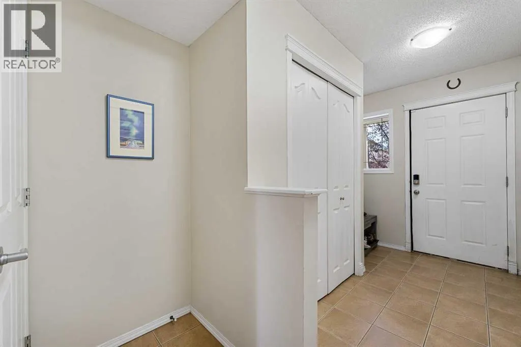 205 Bayside Point SW