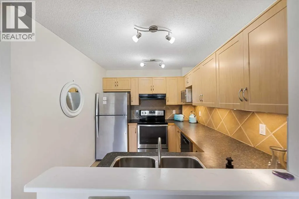 205 Bayside Point SW