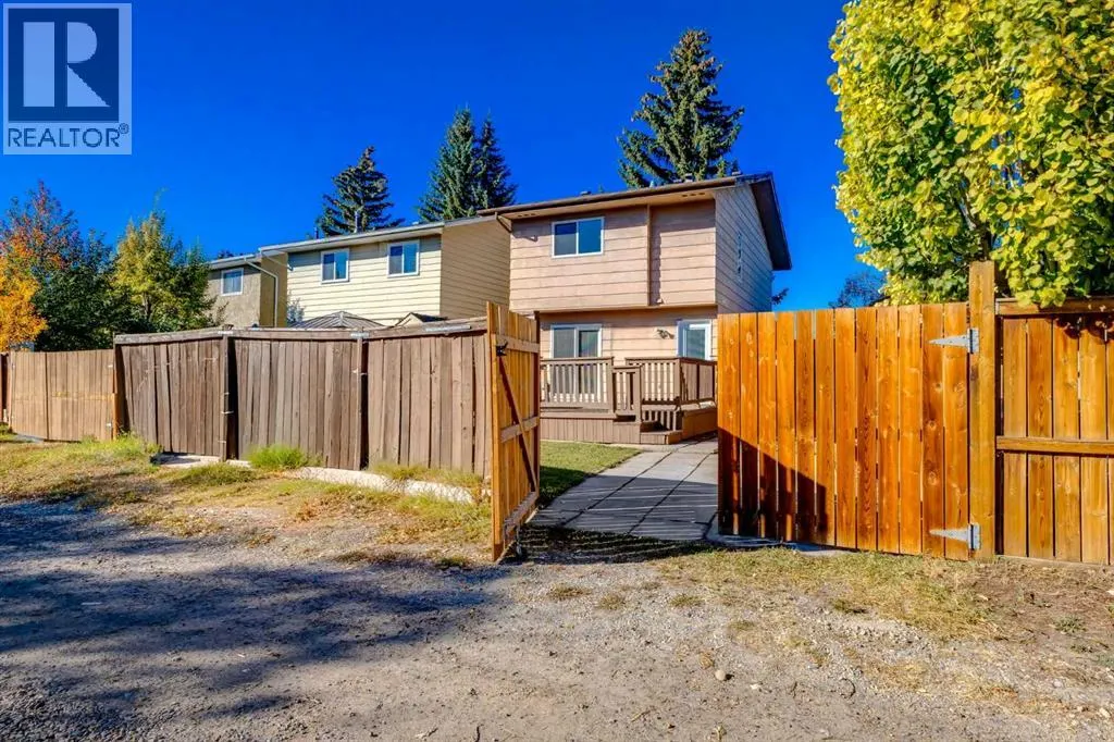 17 Sunvale Crescent SE