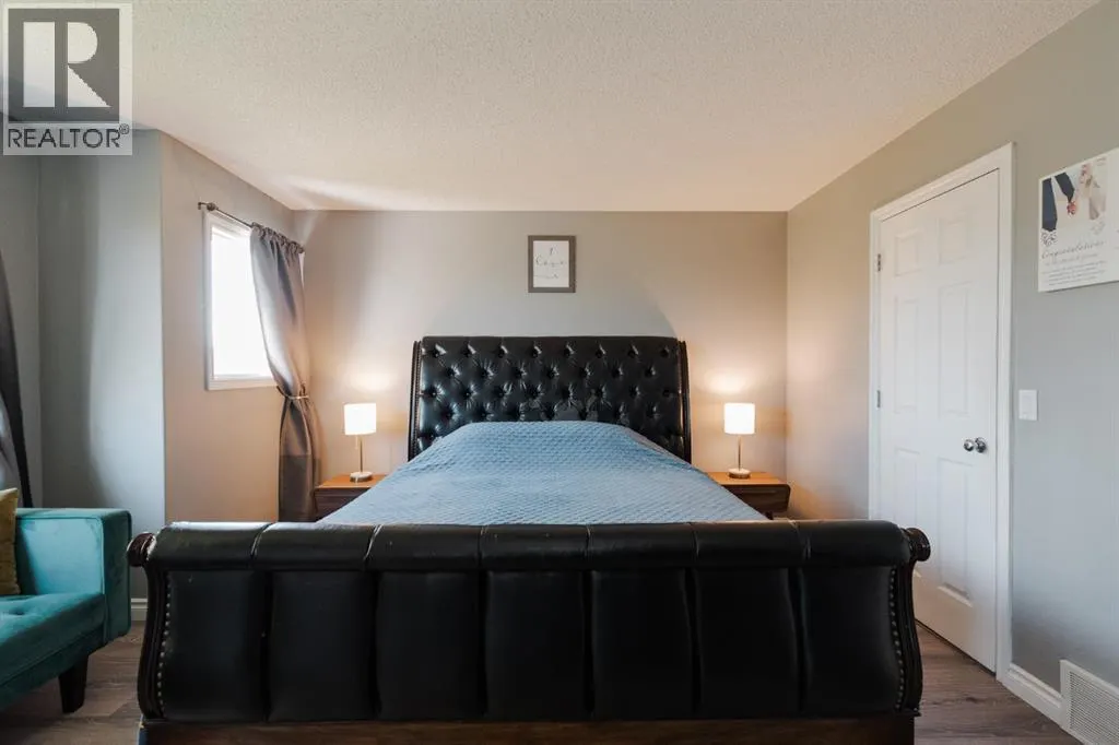 216 Coyote Crescent
