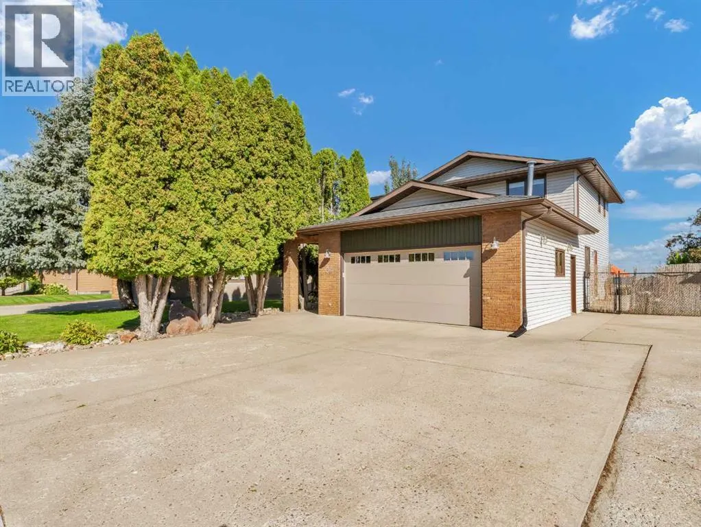 84 East Glen Drive SE