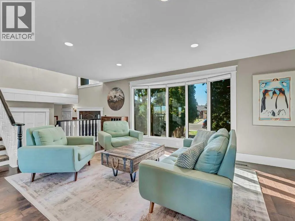 84 East Glen Drive SE