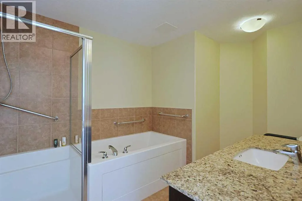 609, 16 Varsity Estates Circle NW