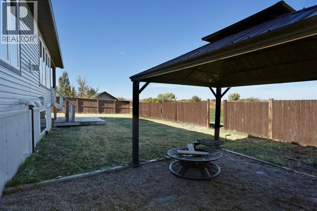 36 Cottonwood Crescent