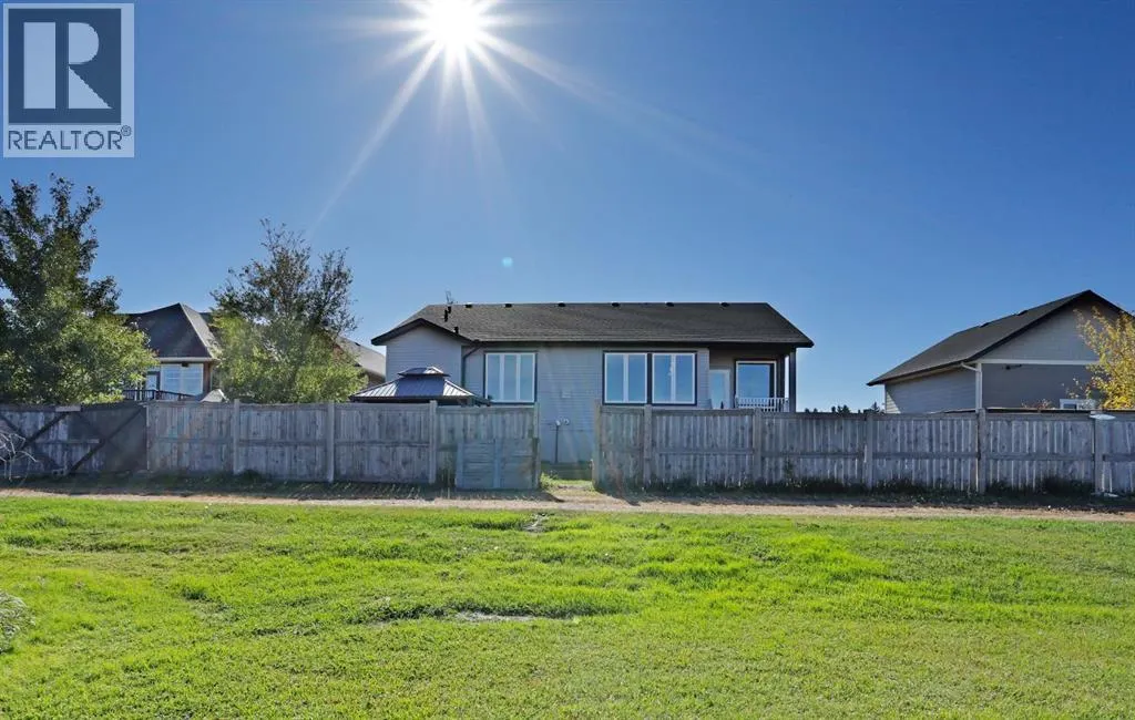 36 Cottonwood Crescent