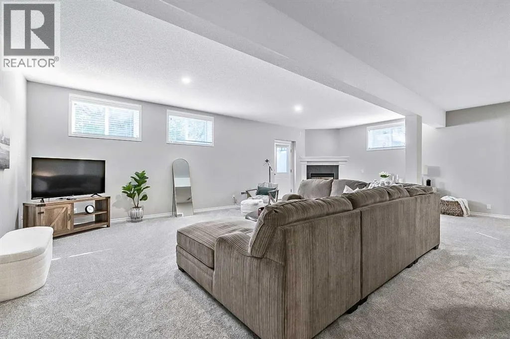 12898 Candle Crescent SW
