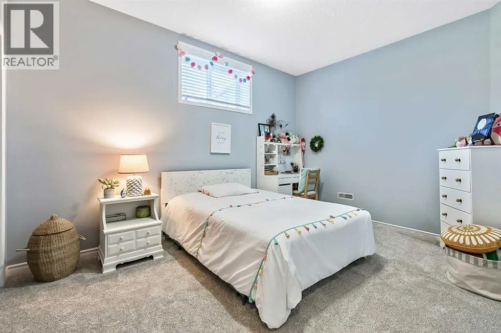 12898 Candle Crescent SW