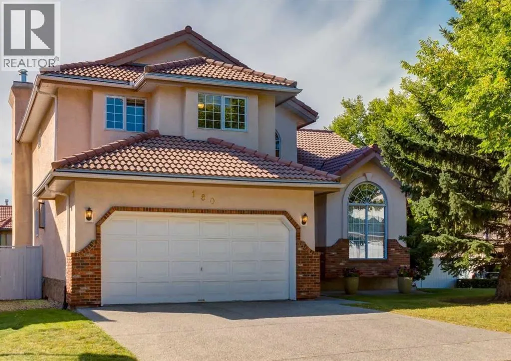 180 Edgevalley Circle NW
