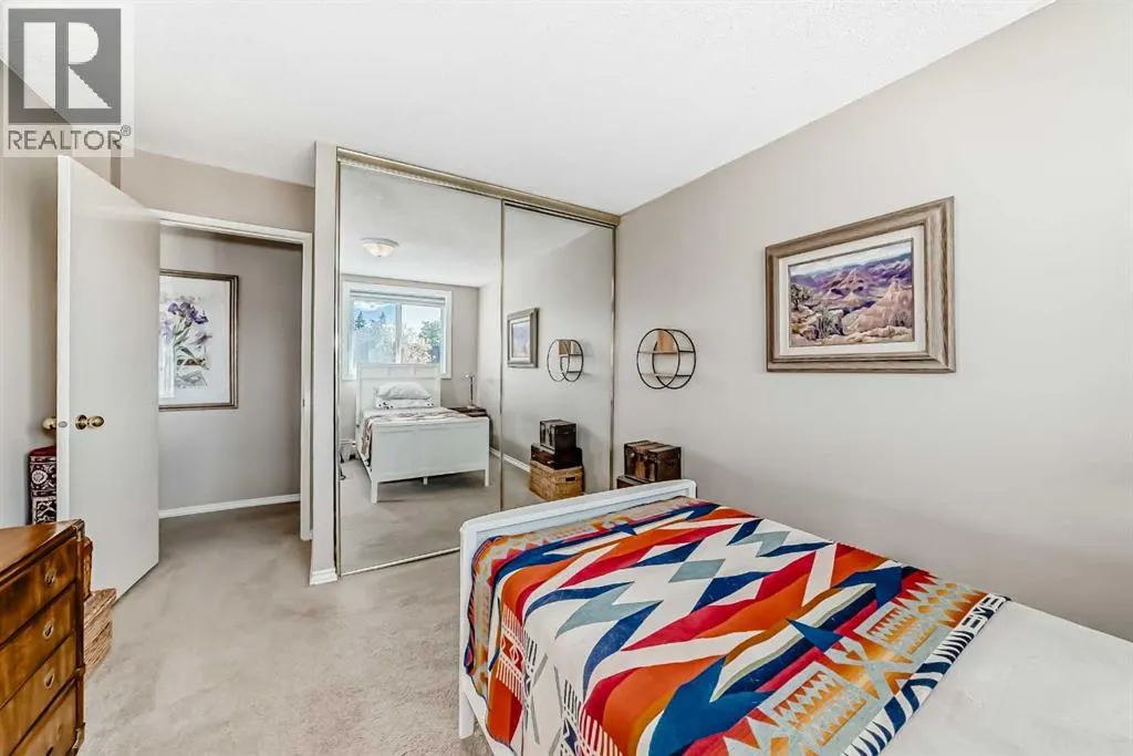 10D, 80 Galbraith Drive SW