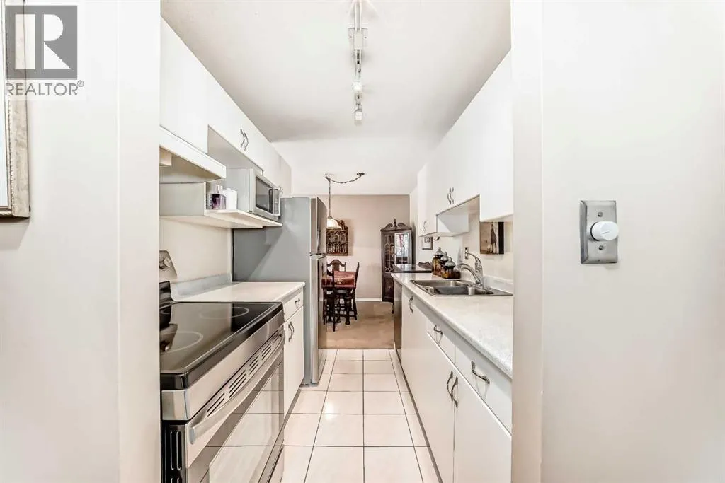 10D, 80 Galbraith Drive SW