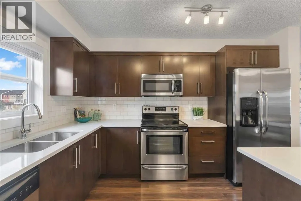 101, 1225 Kings Heights Way SE