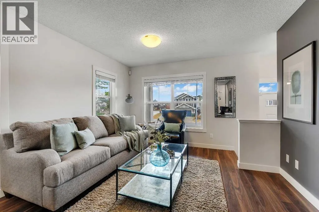 101, 1225 Kings Heights Way SE