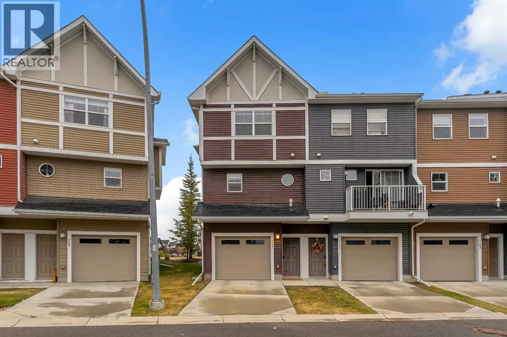 101, 1225 Kings Heights Way SE