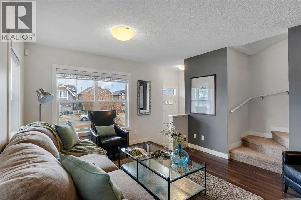 101, 1225 Kings Heights Way SE
