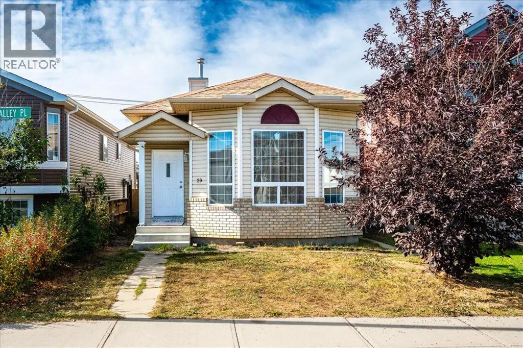 29 Martinvalley Place NE