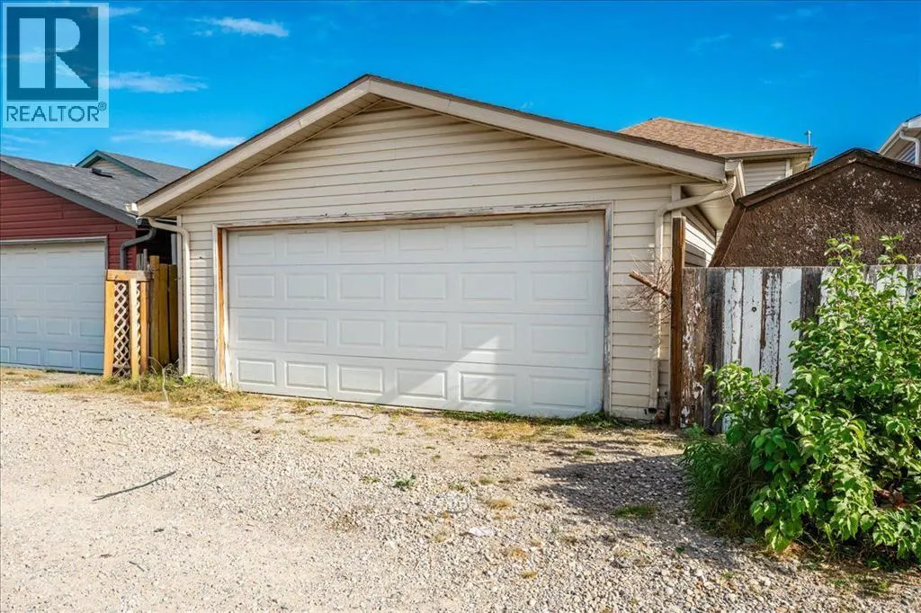 29 Martinvalley Place NE