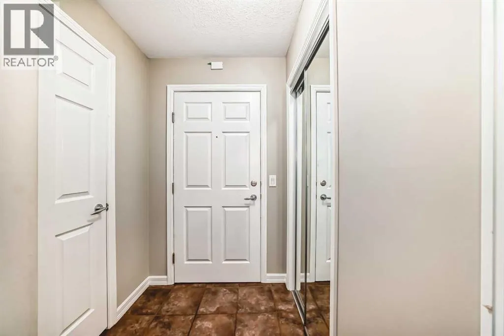 3104, 92 Crystal Shores Road