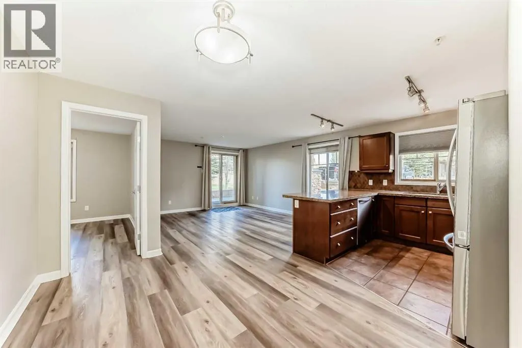 3104, 92 Crystal Shores Road