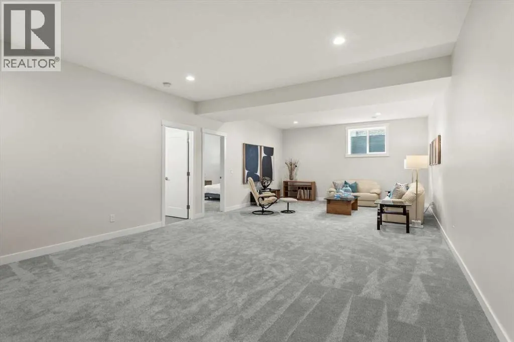 99 Sierra Morena Manor SW