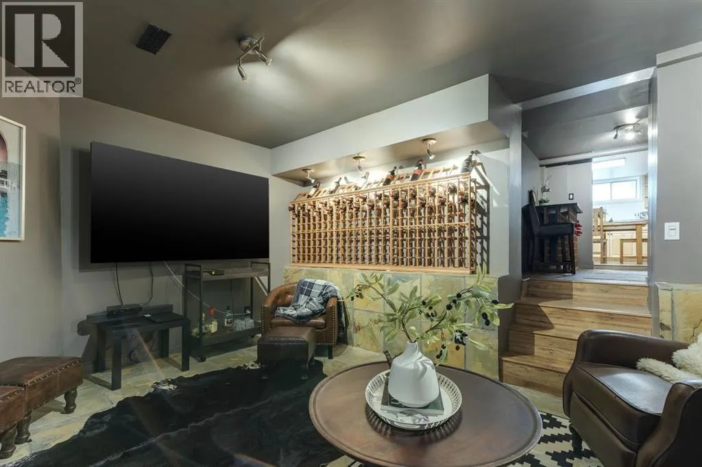 2009 32 Street SW