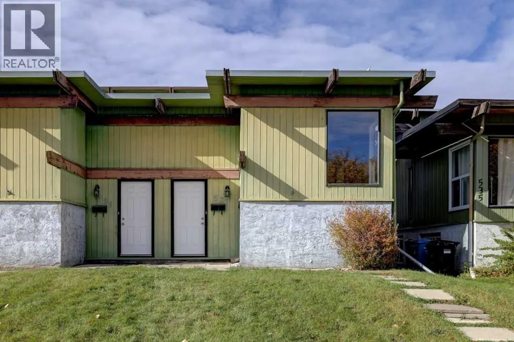 531 Sabrina Road SW