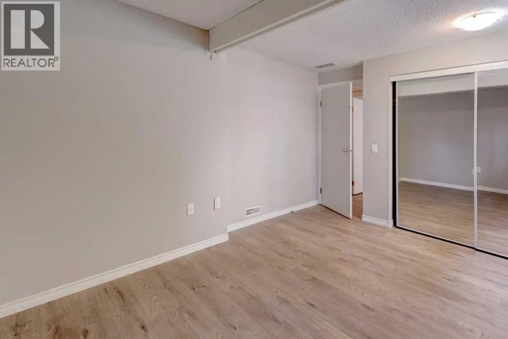 531 Sabrina Road SW