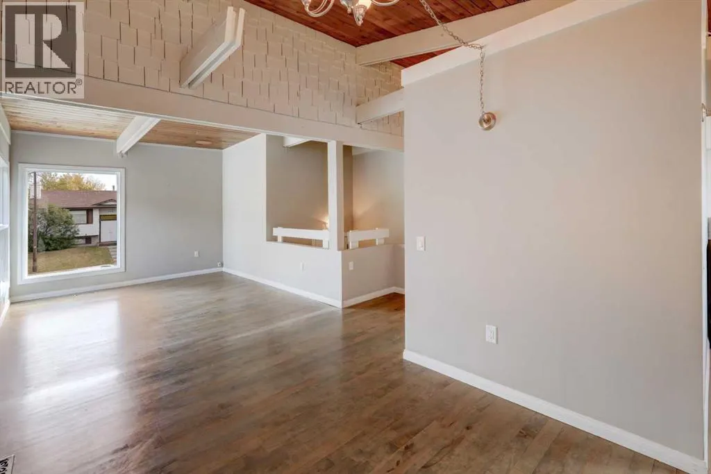 531 Sabrina Road SW