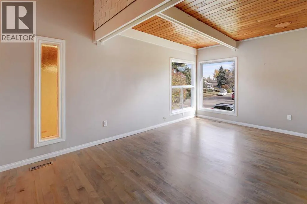 531 Sabrina Road SW