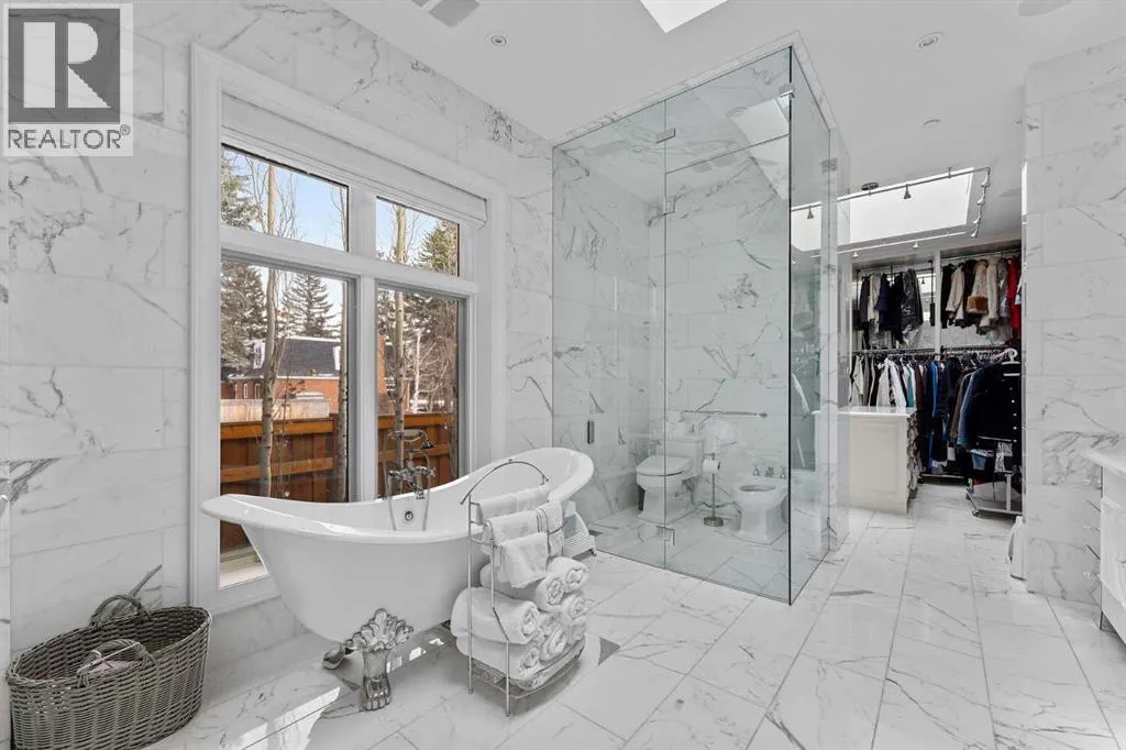 1020 Bel-Aire Drive SW