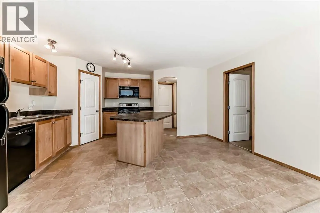 106, 20 Panatella Landing NW