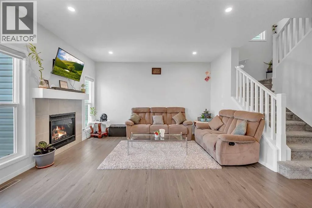 229 Cornerbrook Common NE