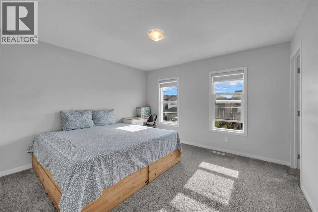 229 Cornerbrook Common NE