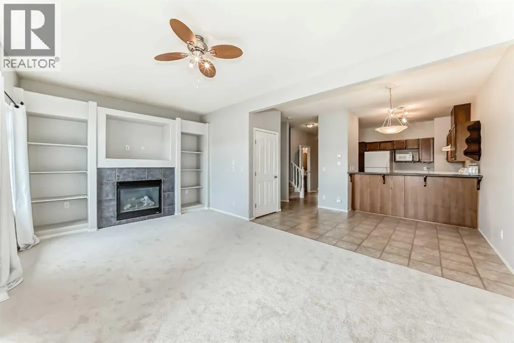 702, 720 Willowbrook Road NW
