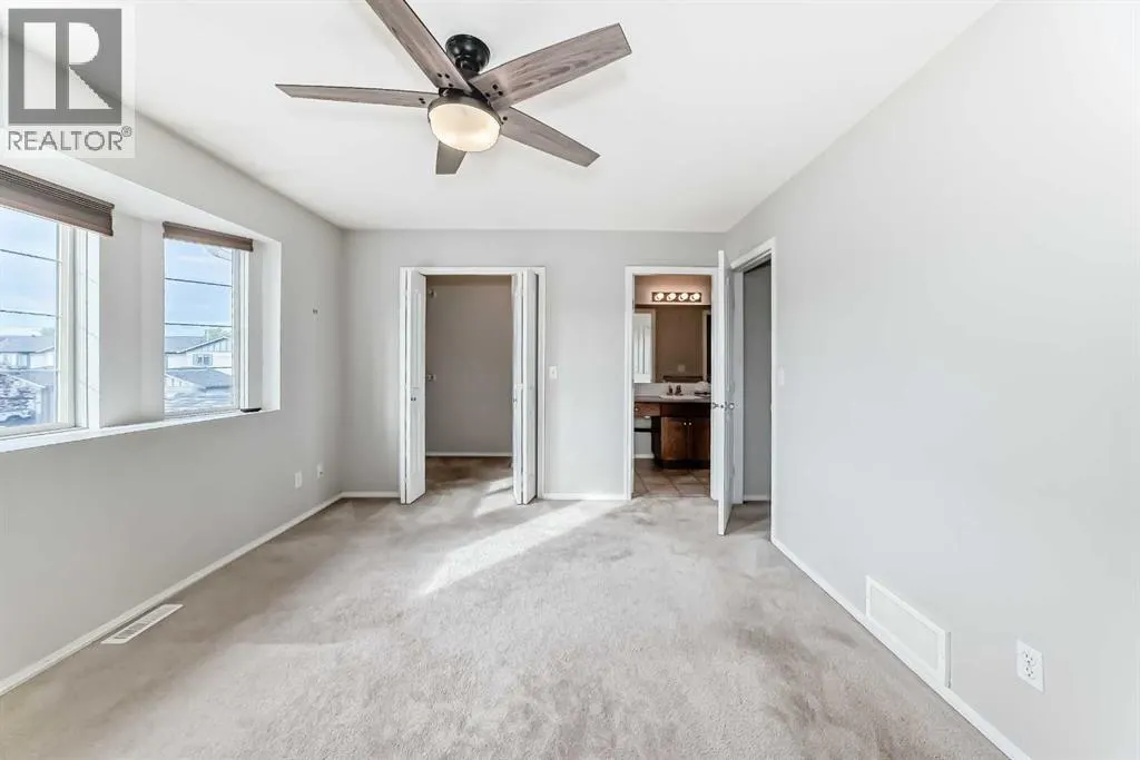 702, 720 Willowbrook Road NW