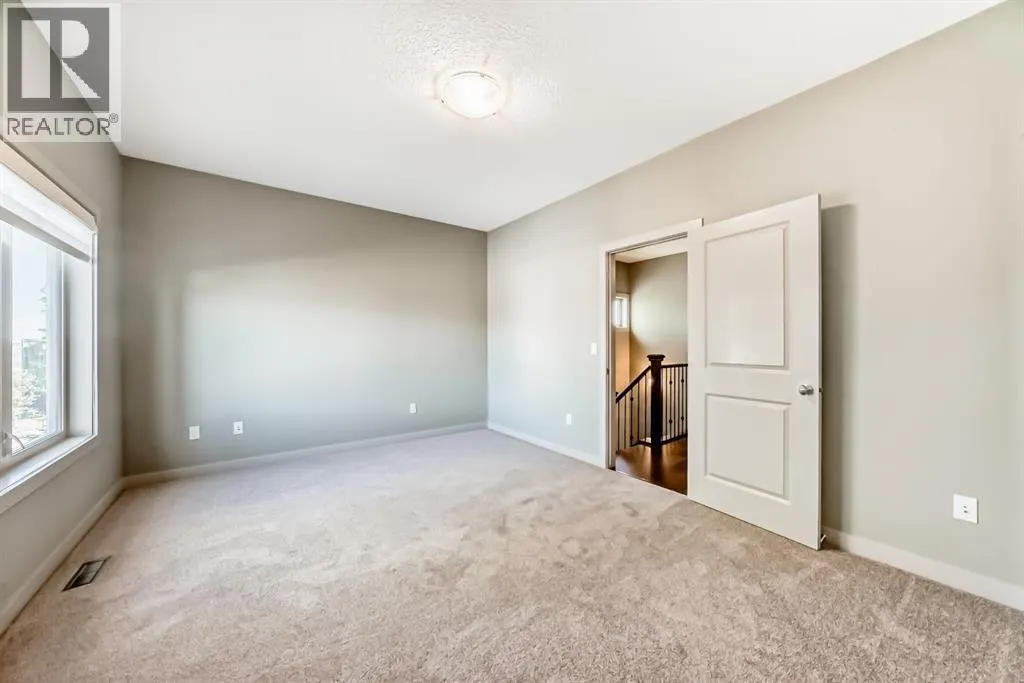 12 Cougar Ridge Landing SW
