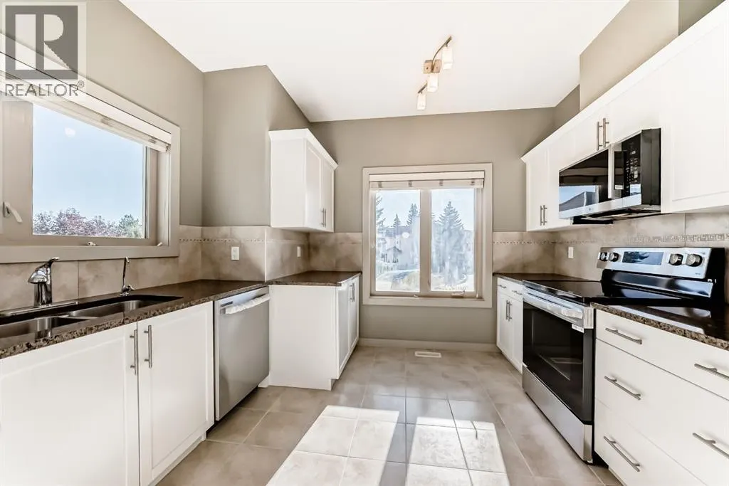 12 Cougar Ridge Landing SW